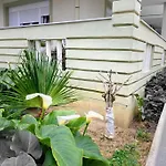 Georgia Centre Flat - 10 Min From The 公寓