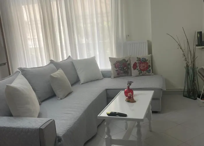 Apartment Georgia Centre Flat - 10 Min From The Rethymno