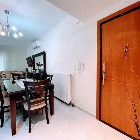 公寓 Georgia Centre Flat - 10 Min From The *