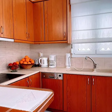 Georgia Centre Flat - 10 Min From The Appartamento *